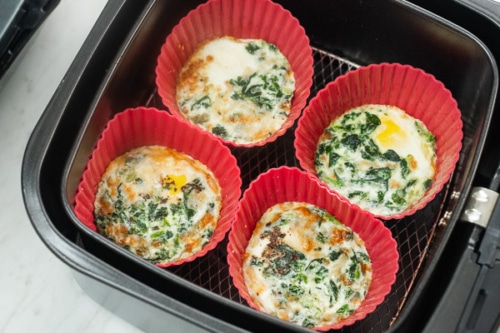 Cooked "baked" eggs in air fryer