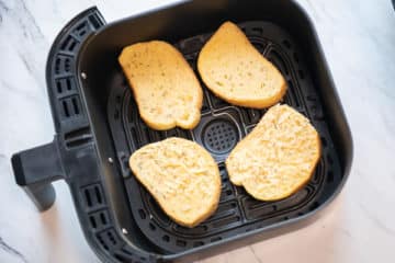 Air Fryer Frozen Texas Toast Cheese Bread in 5 min Air Fryer Wor