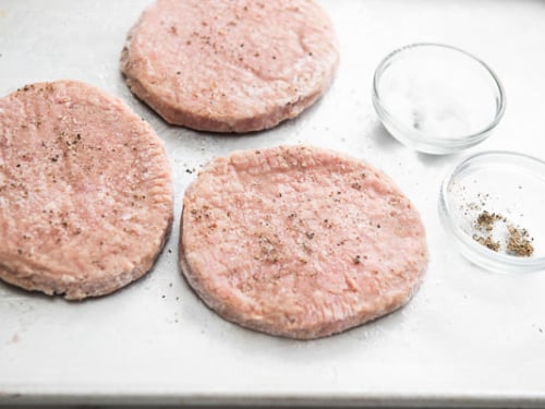 Seasoned frozen turkey burger patties