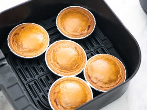 Cooked mini pies in air fryer