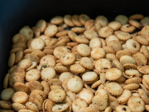 Seasoned crackers after 5 minutes