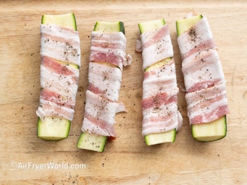black pepper on bacon