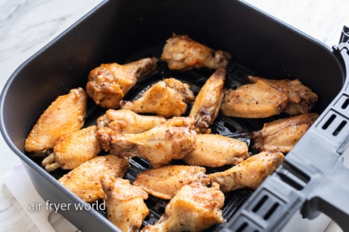 Fully cooked chicken wings in air fryer