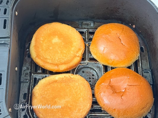 warming burger buns in air fryer