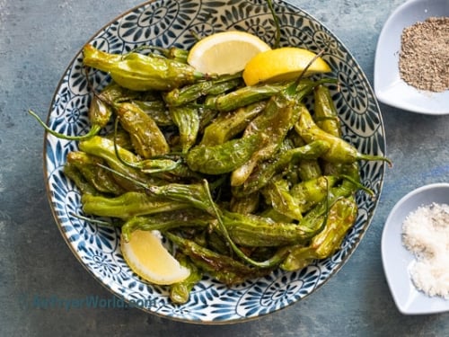 peppers served with lemon in bowl