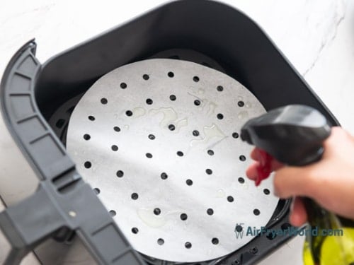 oiling air fryer liner