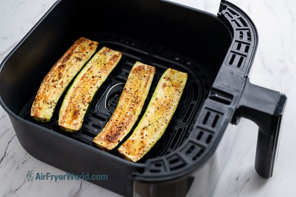 cooked zucchini slices